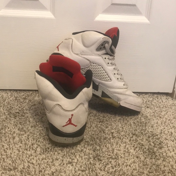 Jordan 5 - Picture 2 of 4